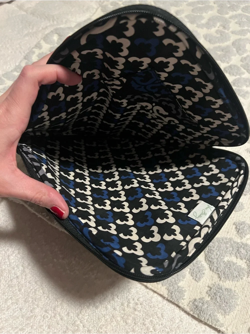 Vera Bradley Quilted Sleeve in Black, Blue & white